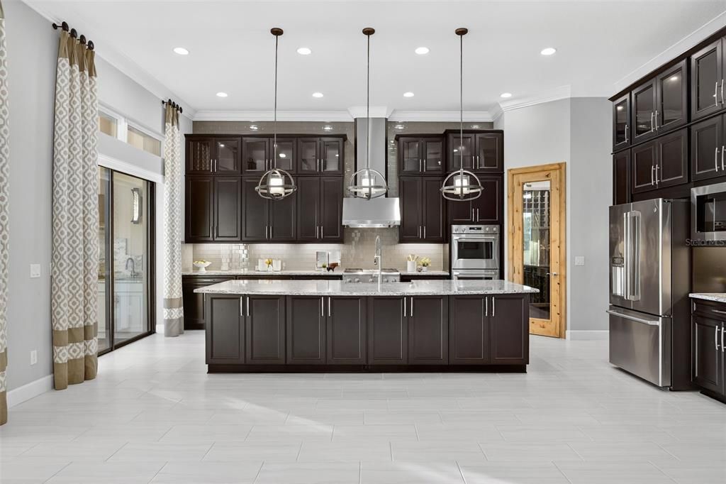 En Venta: $1,475,000 (3 camas, 3 baños, 2819 Pies cuadrados)