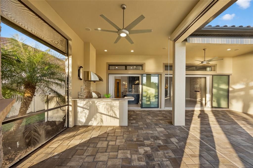 En Venta: $1,475,000 (3 camas, 3 baños, 2819 Pies cuadrados)