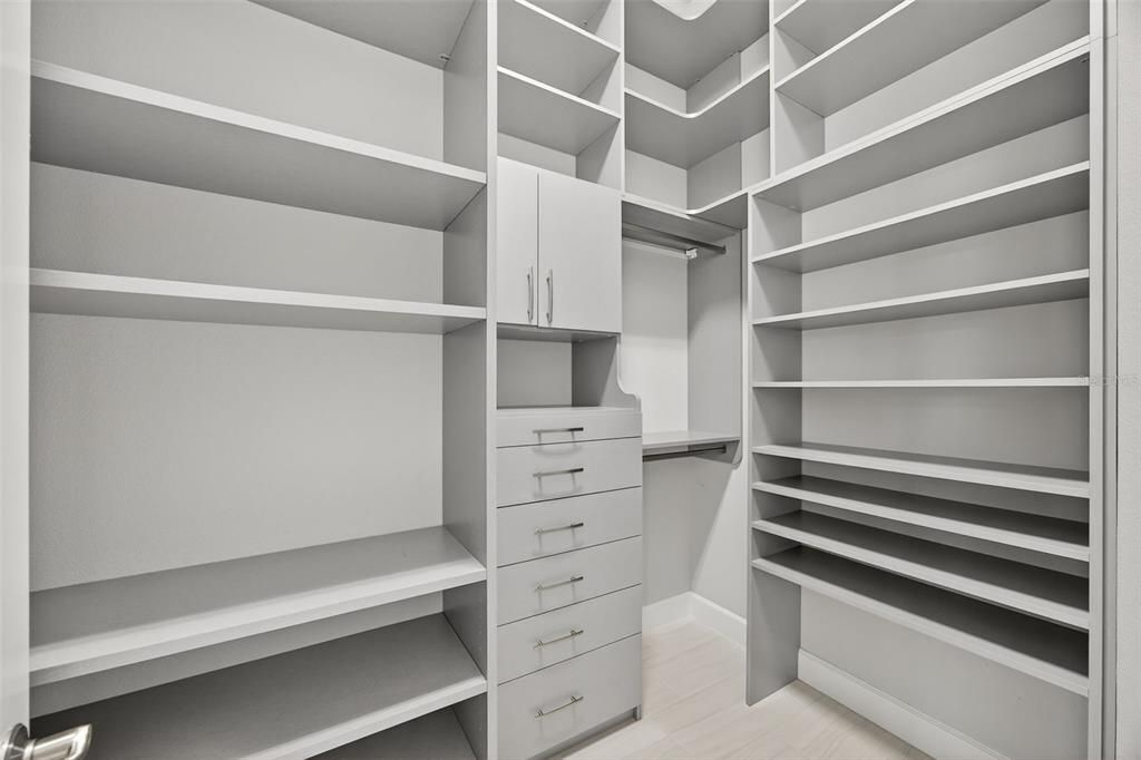 En Venta: $1,475,000 (3 camas, 3 baños, 2819 Pies cuadrados)