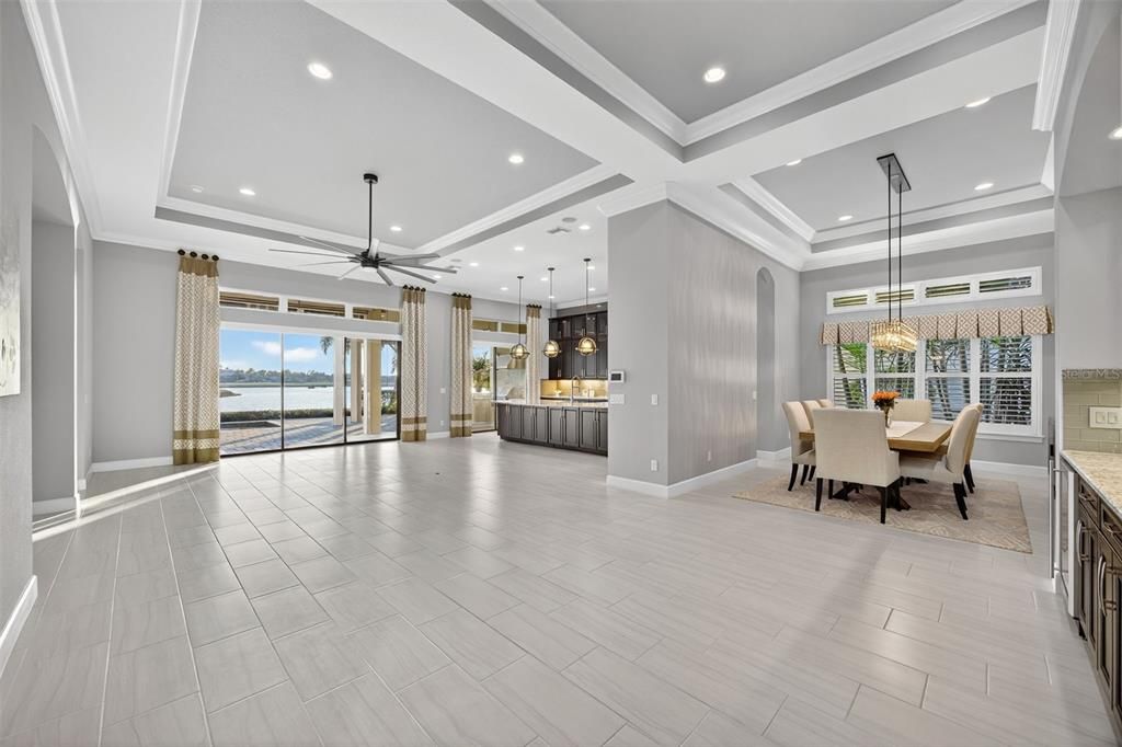 En Venta: $1,475,000 (3 camas, 3 baños, 2819 Pies cuadrados)