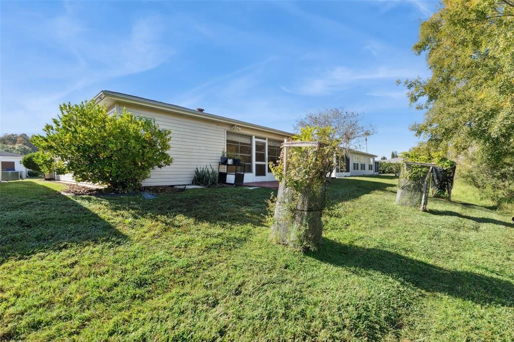 For Sale: $295,000 (2 beds, 2 baths, 1421 Square Feet)