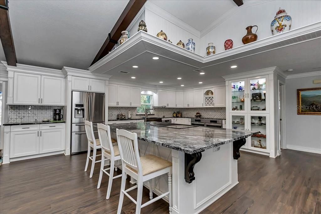 待售: $765,000 (3 贝兹, 3 浴室, 2713 平方英尺)