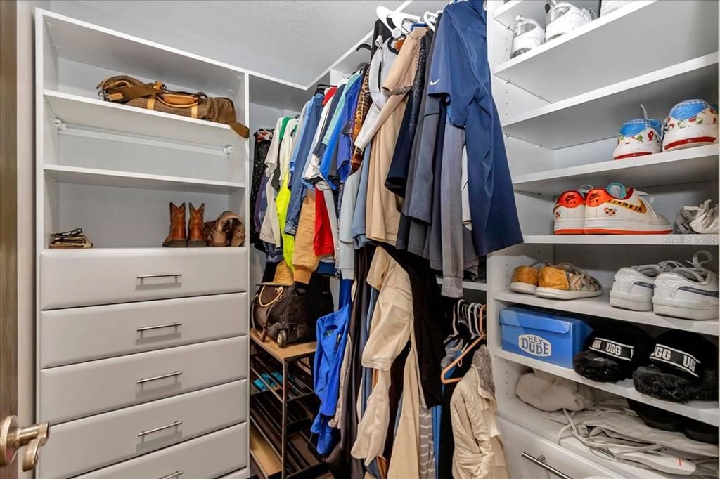 待售: $765,000 (3 贝兹, 3 浴室, 2713 平方英尺)