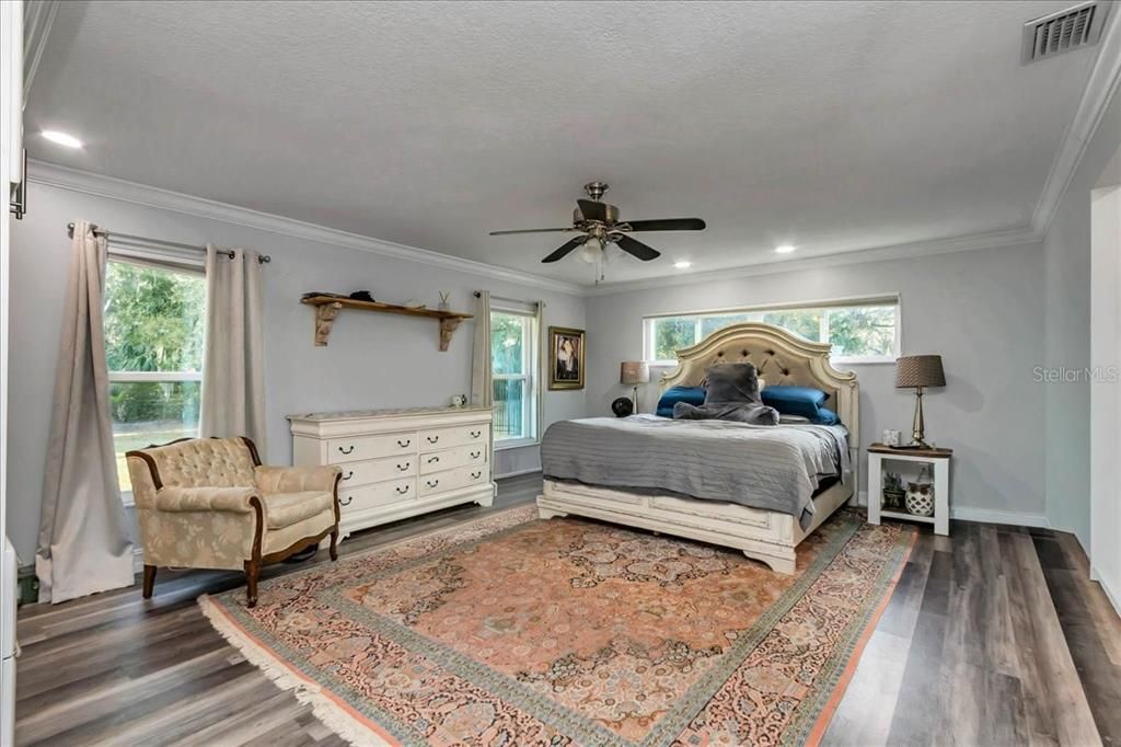 待售: $765,000 (3 贝兹, 3 浴室, 2713 平方英尺)