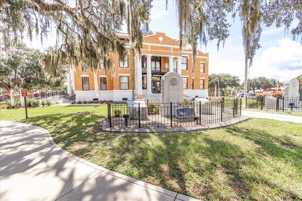 待售: $765,000 (3 贝兹, 3 浴室, 2713 平方英尺)