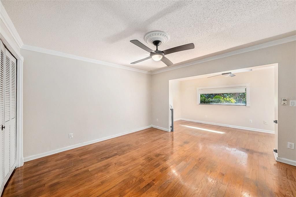 待售: $695,000 (4 贝兹, 3 浴室, 2976 平方英尺)