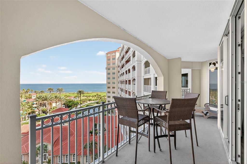 For Sale: $745,000 (3 beds, 3 baths, 1435 Square Feet)