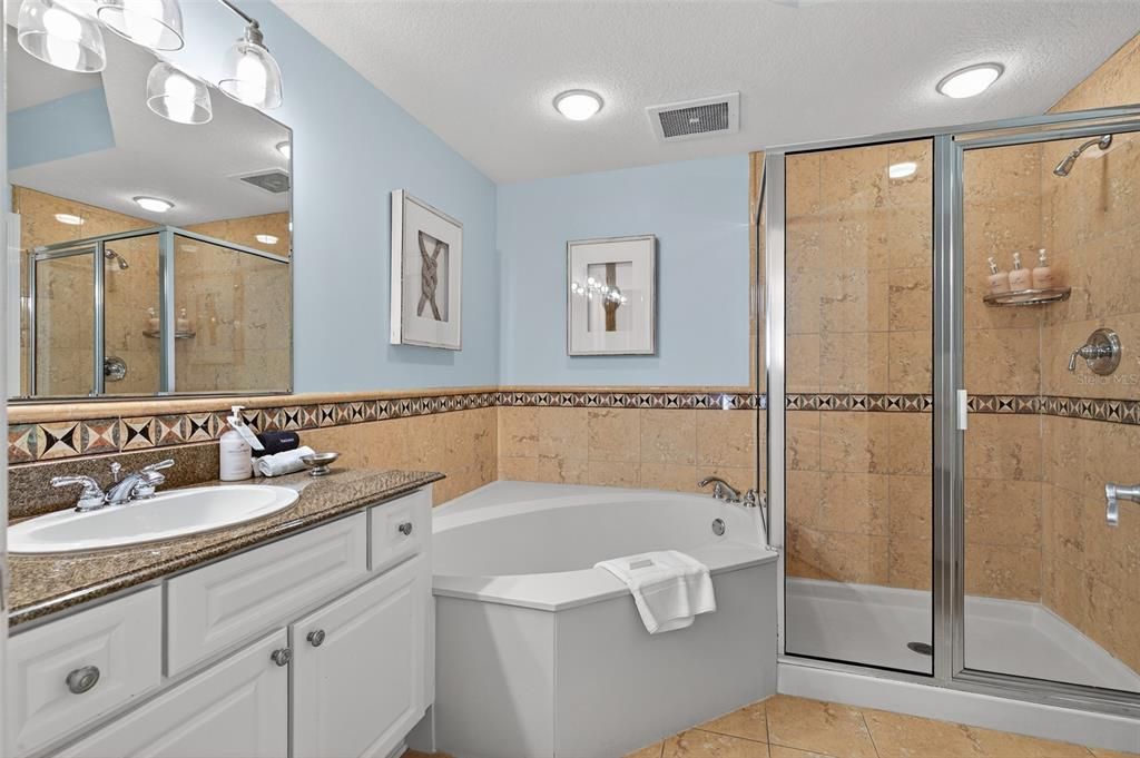 For Sale: $745,000 (3 beds, 3 baths, 1435 Square Feet)