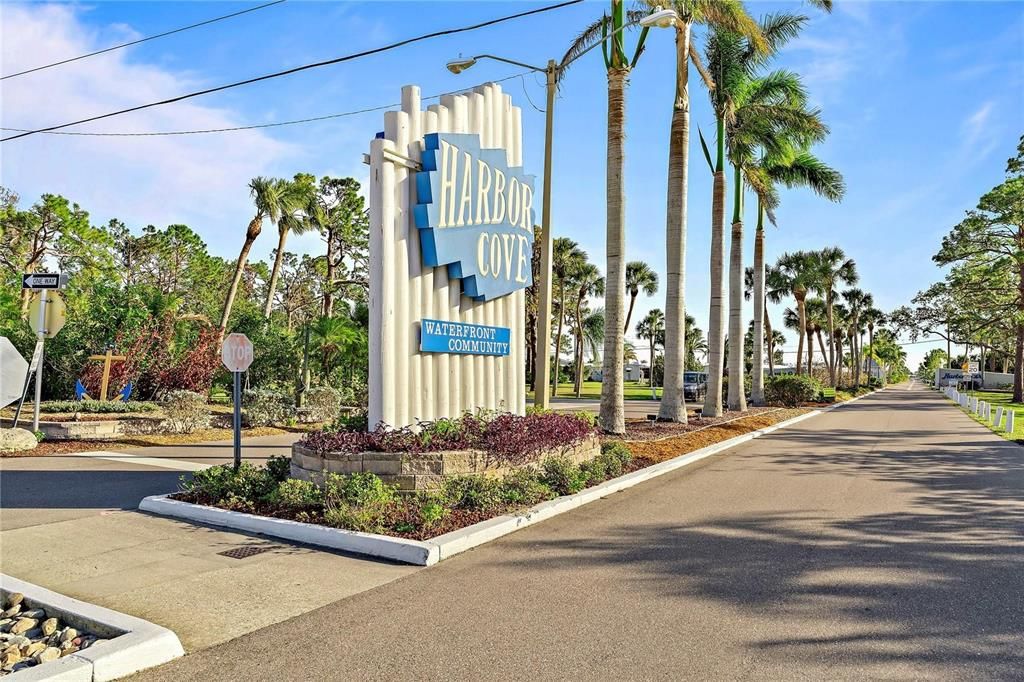 待售: $99,500 (2 贝兹, 1 浴室, 994 平方英尺)