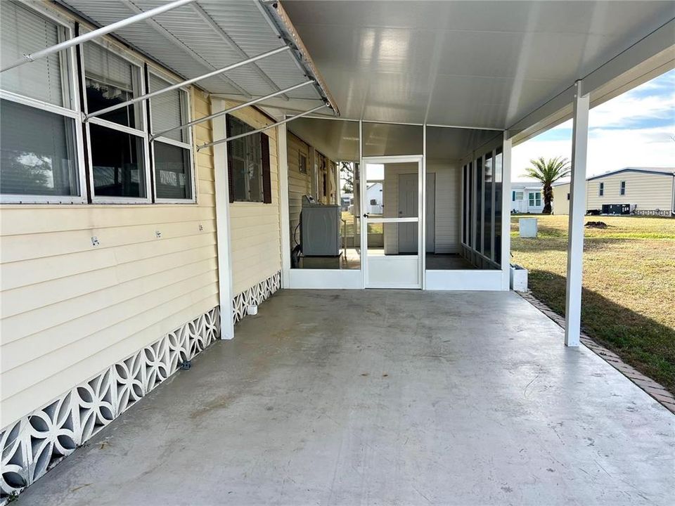 待售: $99,500 (2 贝兹, 1 浴室, 994 平方英尺)