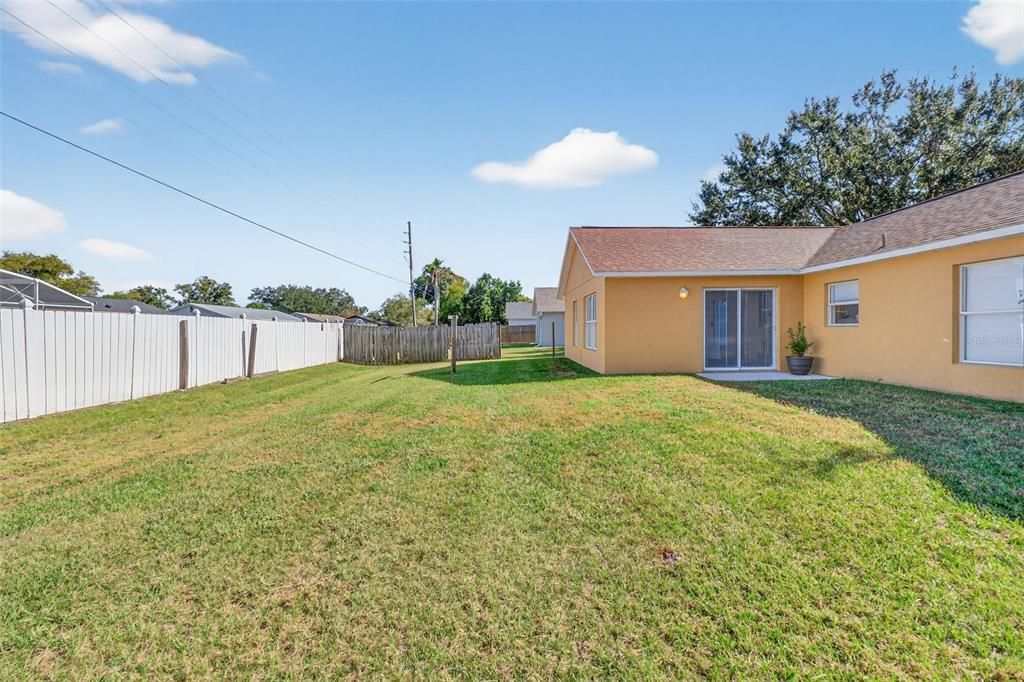 For Sale: $359,900 (3 beds, 2 baths, 1484 Square Feet)
