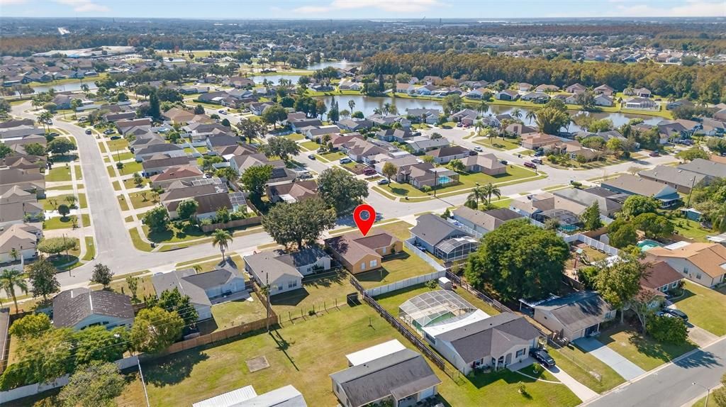 For Sale: $359,900 (3 beds, 2 baths, 1484 Square Feet)