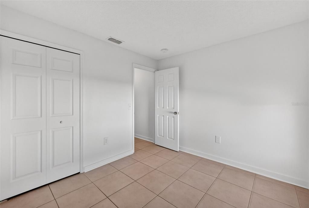 For Sale: $359,900 (3 beds, 2 baths, 1484 Square Feet)