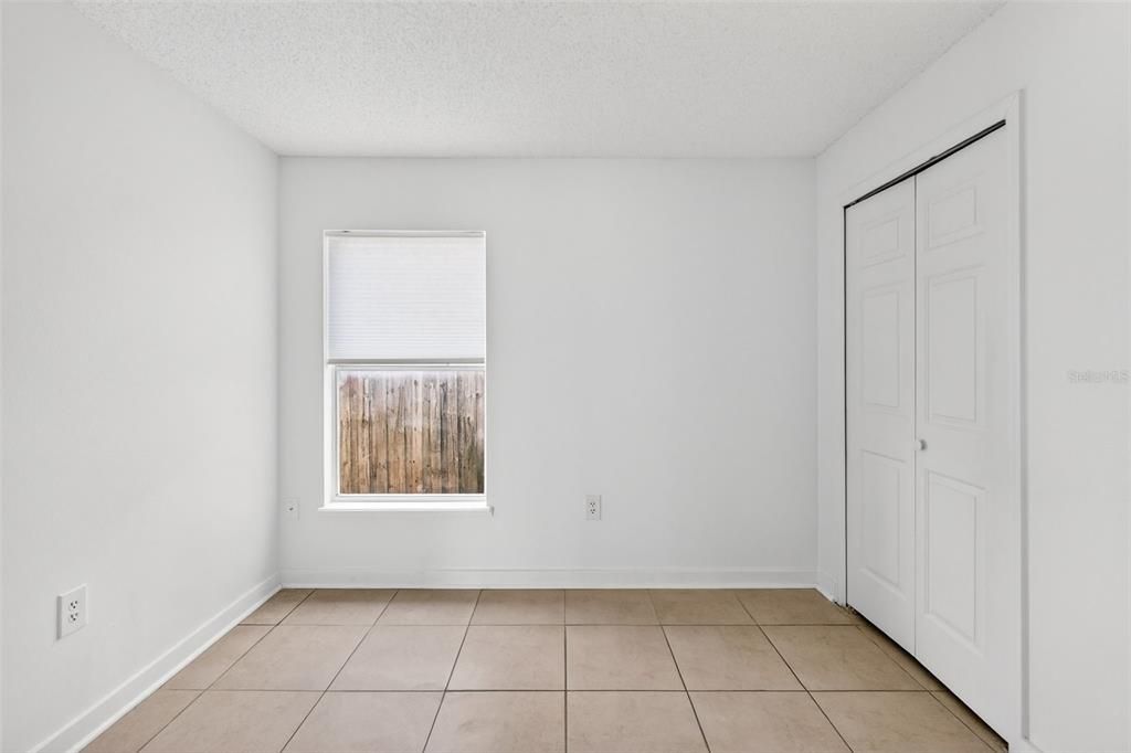 For Sale: $359,900 (3 beds, 2 baths, 1484 Square Feet)