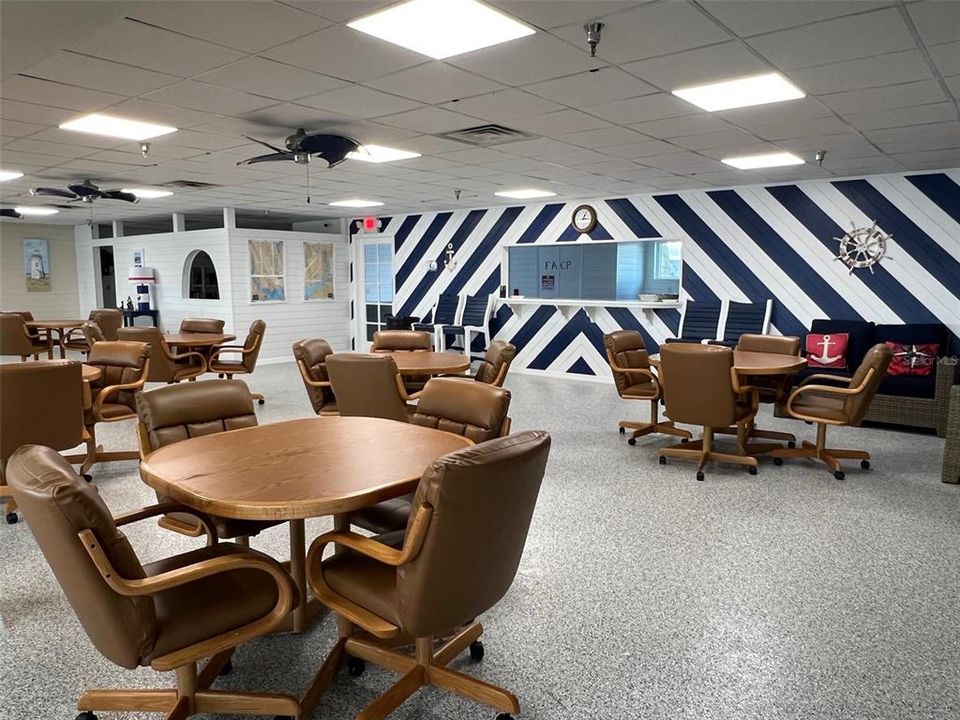 待售: $85,000 (2 贝兹, 2 浴室, 1056 平方英尺)