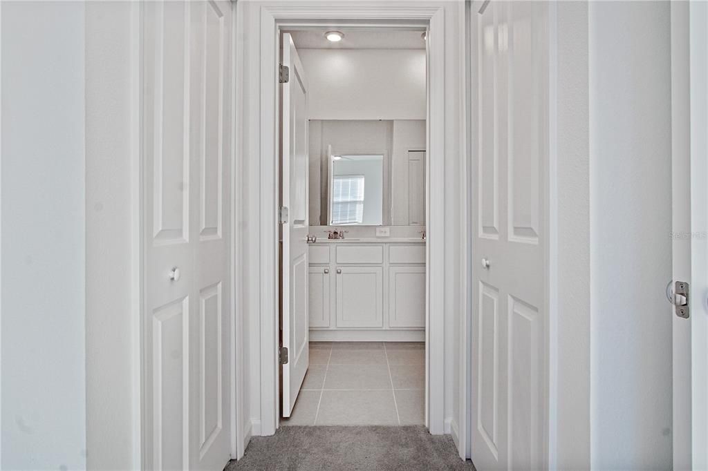 Activo con contrato: $1,650 (3 camas, 2 baños, 1650 Pies cuadrados)