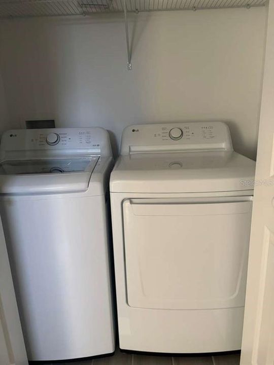 出租: $1,600 (2 贝兹, 2 浴室, 1056 平方英尺)