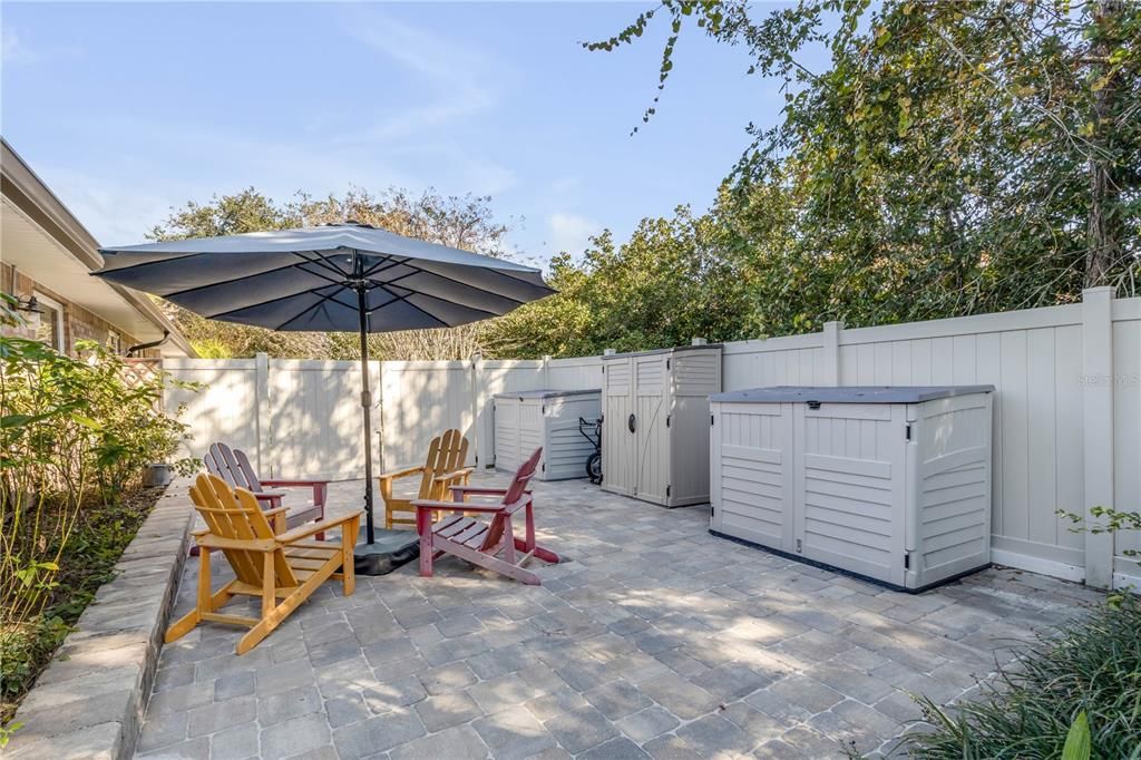 En Venta: $695,000 (4 camas, 3 baños, 2652 Pies cuadrados)