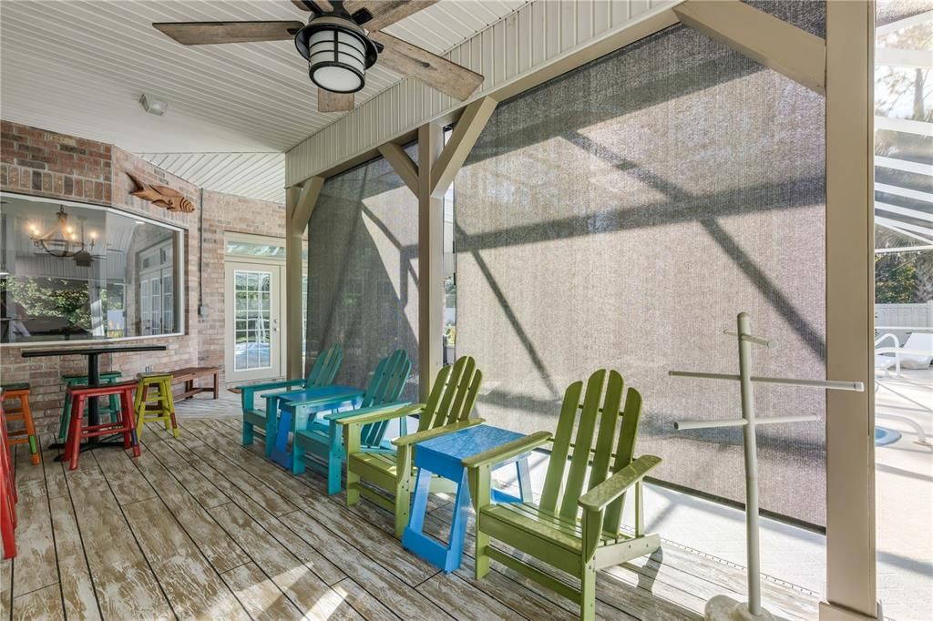 En Venta: $695,000 (4 camas, 3 baños, 2652 Pies cuadrados)