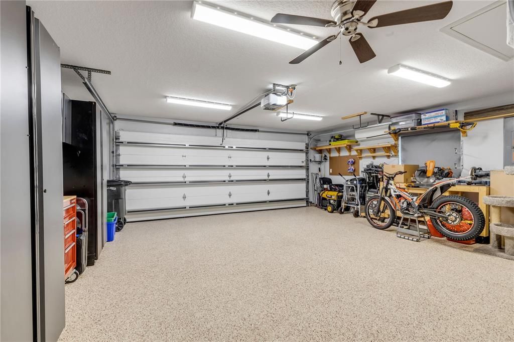 En Venta: $695,000 (4 camas, 3 baños, 2652 Pies cuadrados)