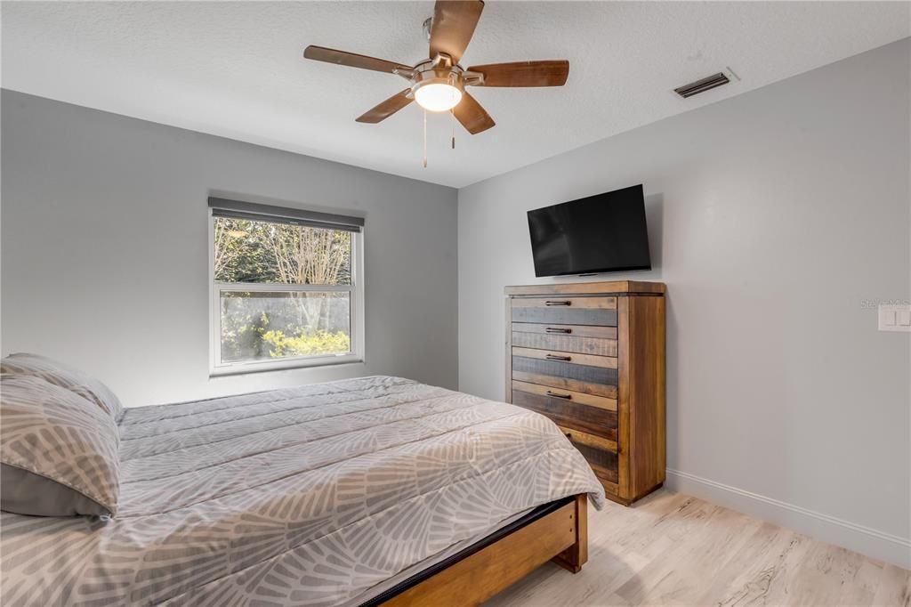 En Venta: $695,000 (4 camas, 3 baños, 2652 Pies cuadrados)