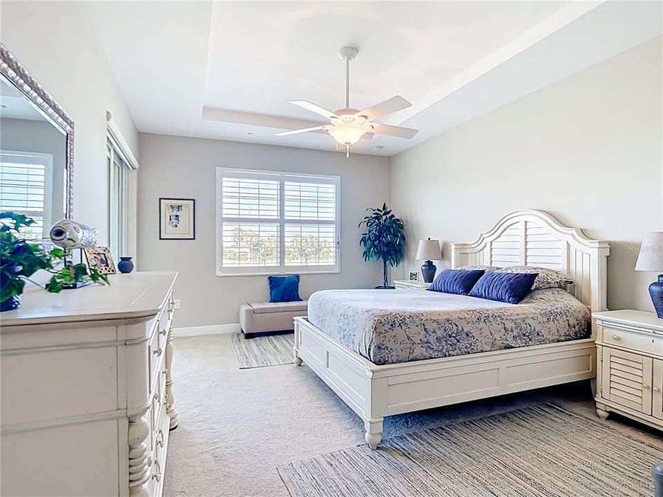 For Sale: $625,000 (3 beds, 2 baths, 2376 Square Feet)