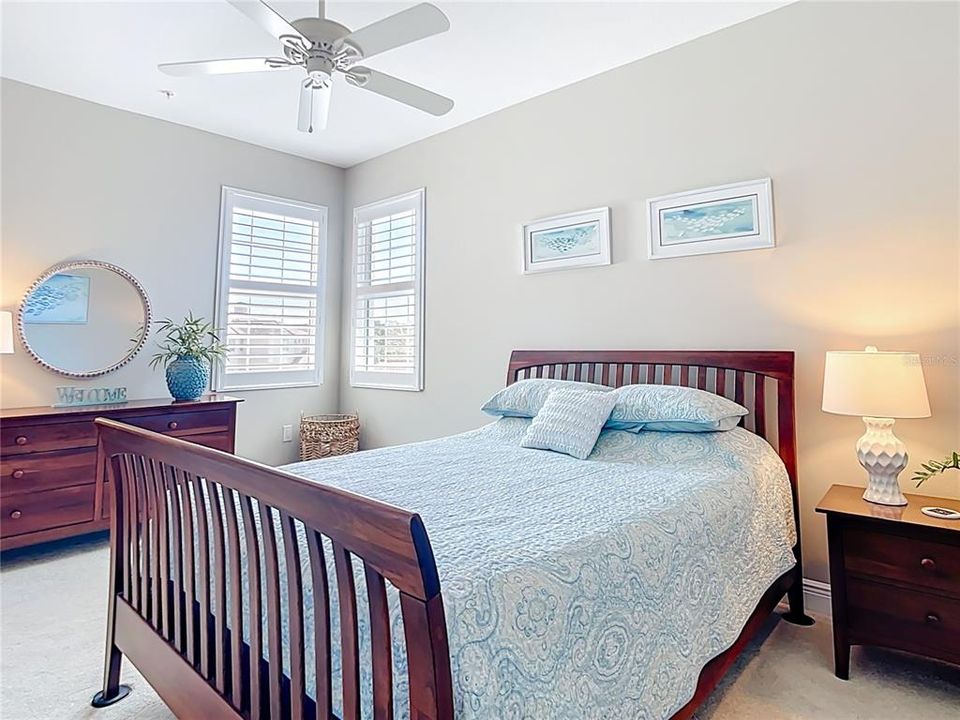 For Sale: $625,000 (3 beds, 2 baths, 2376 Square Feet)