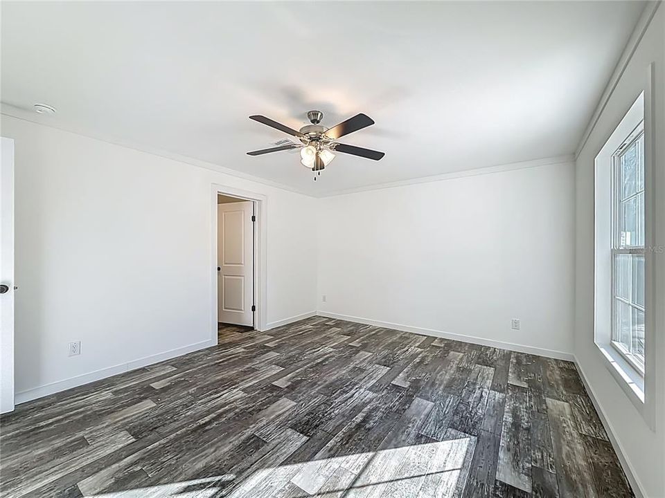 На продажу: $209,000 (3 спален, 2 ванн, 1493 Квадратных фут)