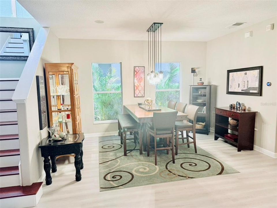 待售: $785,000 (5 贝兹, 5 浴室, 3452 平方英尺)