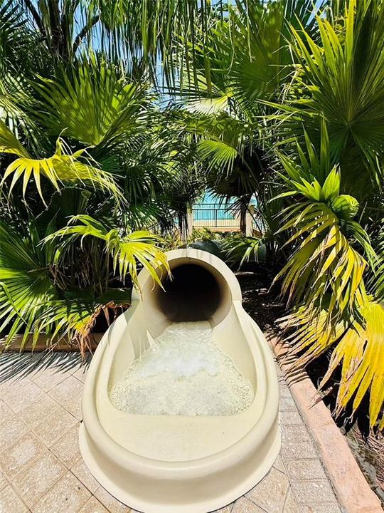 待售: $785,000 (5 贝兹, 5 浴室, 3452 平方英尺)