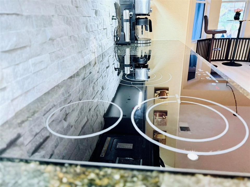 待售: $785,000 (5 贝兹, 5 浴室, 3452 平方英尺)