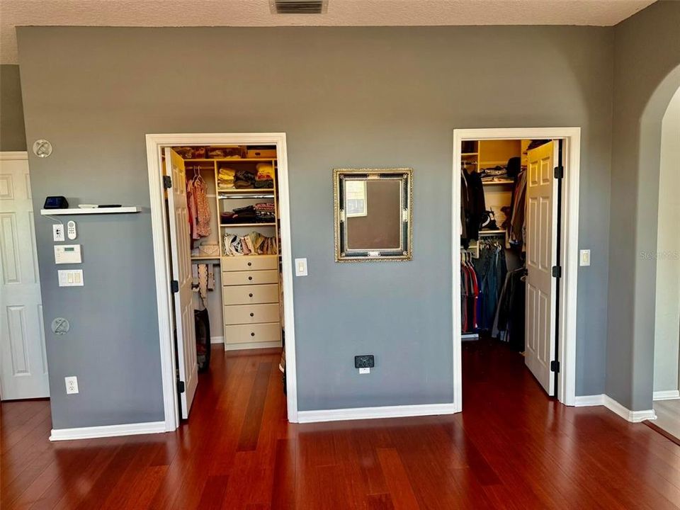 待售: $785,000 (5 贝兹, 5 浴室, 3452 平方英尺)