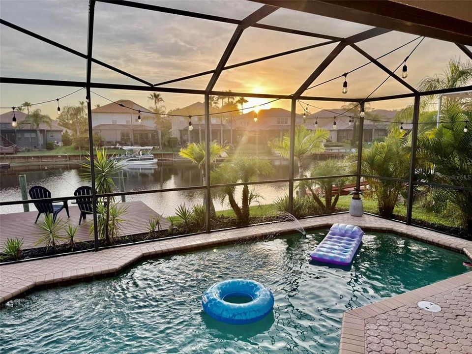 待售: $785,000 (5 贝兹, 5 浴室, 3452 平方英尺)