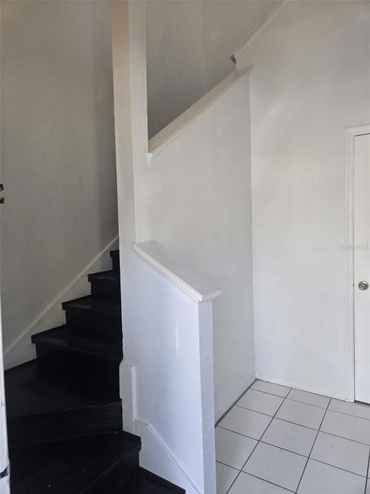 For Sale: $170,000 (2 beds, 1 baths, 1342 Square Feet)