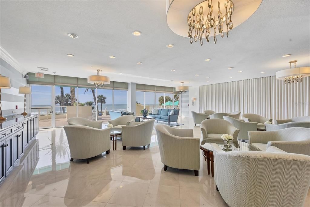 For Sale: $1,950,000 (2 beds, 2 baths, 1350 Square Feet)