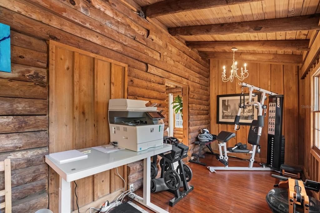 For Sale: $840,000 (4 beds, 2 baths, 2890 Square Feet)