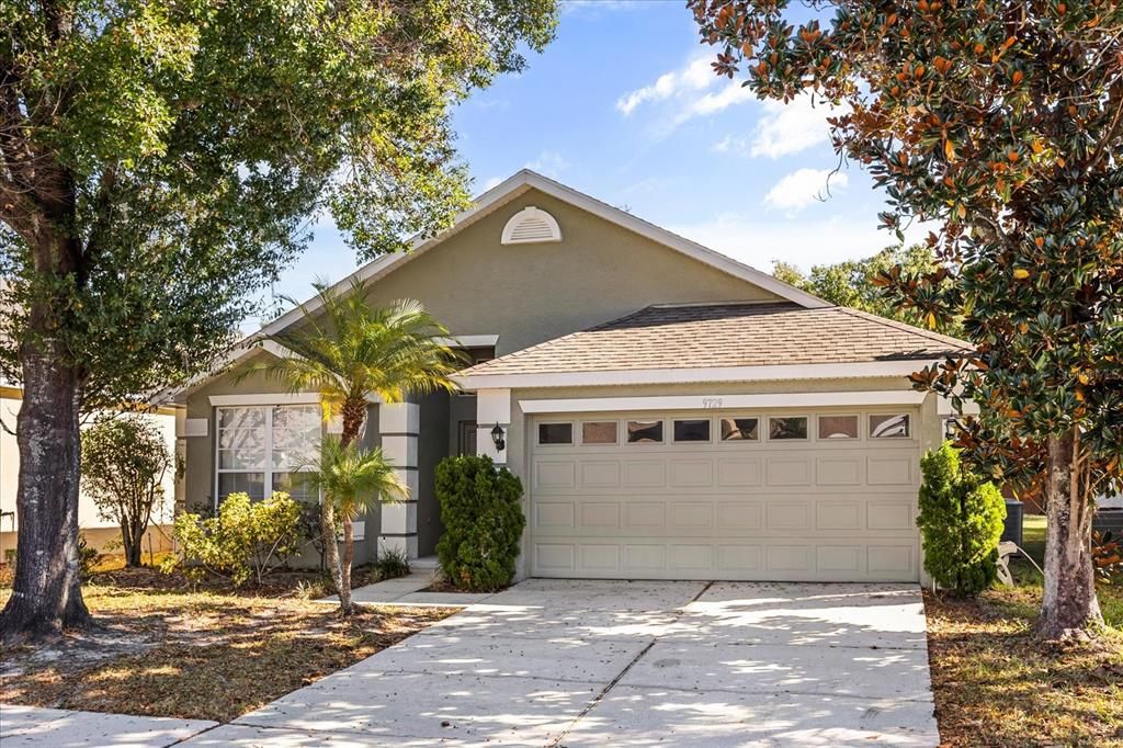 For Rent: $2,600 (3 beds, 2 baths, 1852 Square Feet)