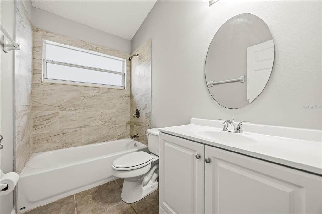 For Rent: $2,600 (3 beds, 2 baths, 1852 Square Feet)