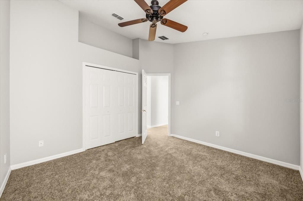 For Rent: $2,600 (3 beds, 2 baths, 1852 Square Feet)