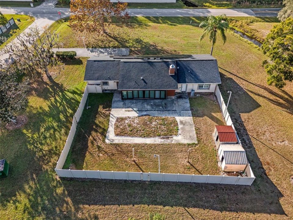 На продажу: $599,000 (3 спален, 2 ванн, 1946 Квадратных фут)