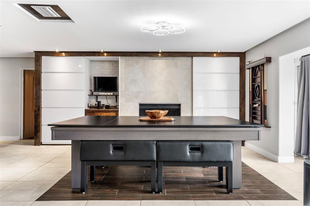 На продажу: $599,000 (3 спален, 2 ванн, 1946 Квадратных фут)