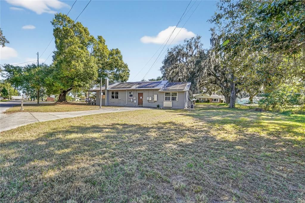 待售: $99,900 (3 贝兹, 2 浴室, 1268 平方英尺)