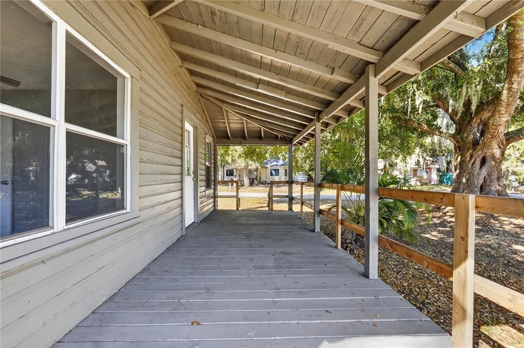 待售: $99,900 (3 贝兹, 2 浴室, 1268 平方英尺)