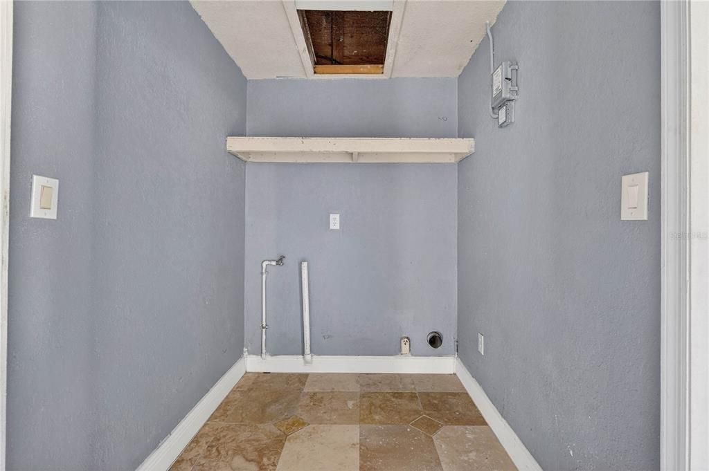 待售: $99,900 (3 贝兹, 2 浴室, 1268 平方英尺)