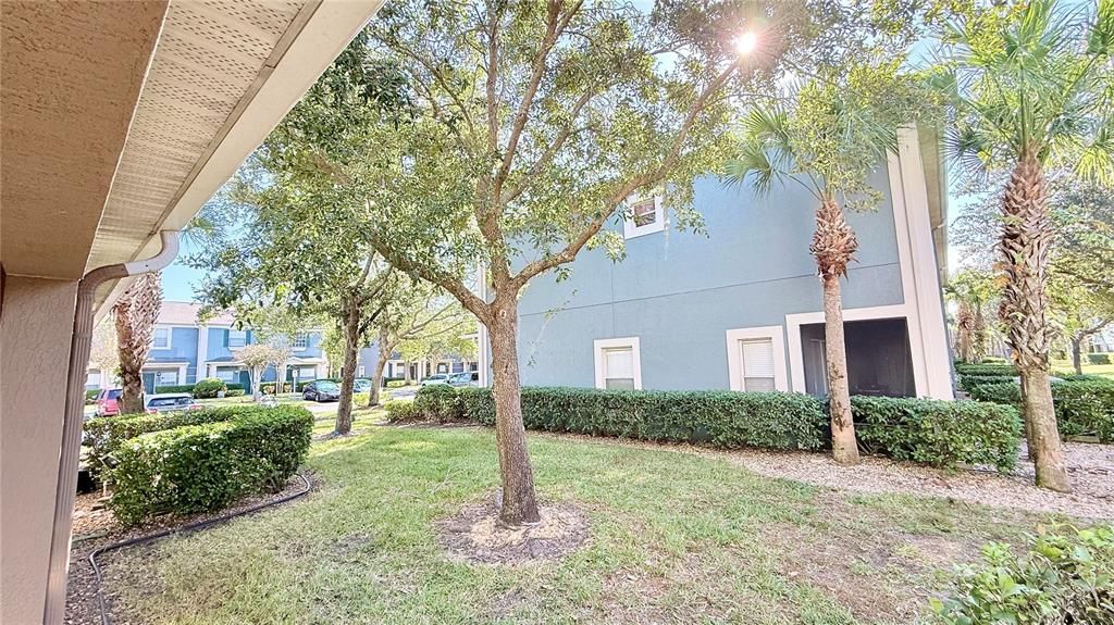 出租: $1,900 (2 贝兹, 2 浴室, 1202 平方英尺)