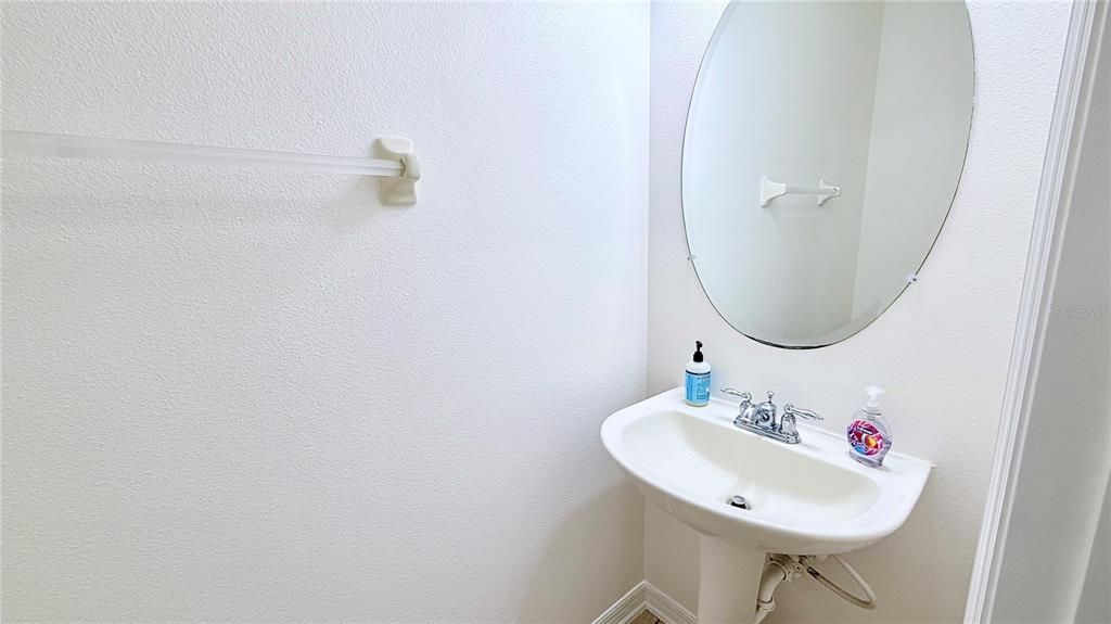 出租: $1,900 (2 贝兹, 2 浴室, 1202 平方英尺)