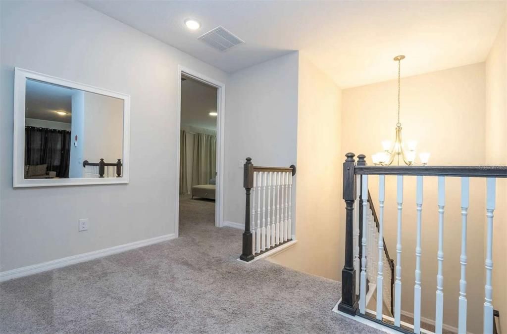 En Venta: $699,000 (5 camas, 4 baños, 3506 Pies cuadrados)