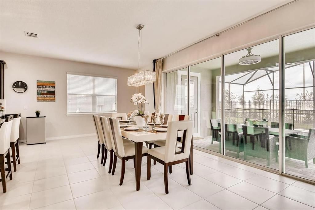 En Venta: $699,000 (5 camas, 4 baños, 3506 Pies cuadrados)