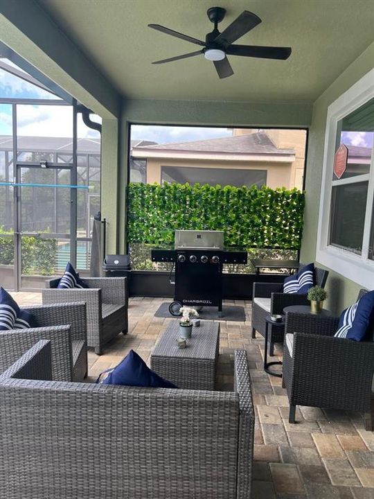 En Venta: $699,000 (5 camas, 4 baños, 3506 Pies cuadrados)