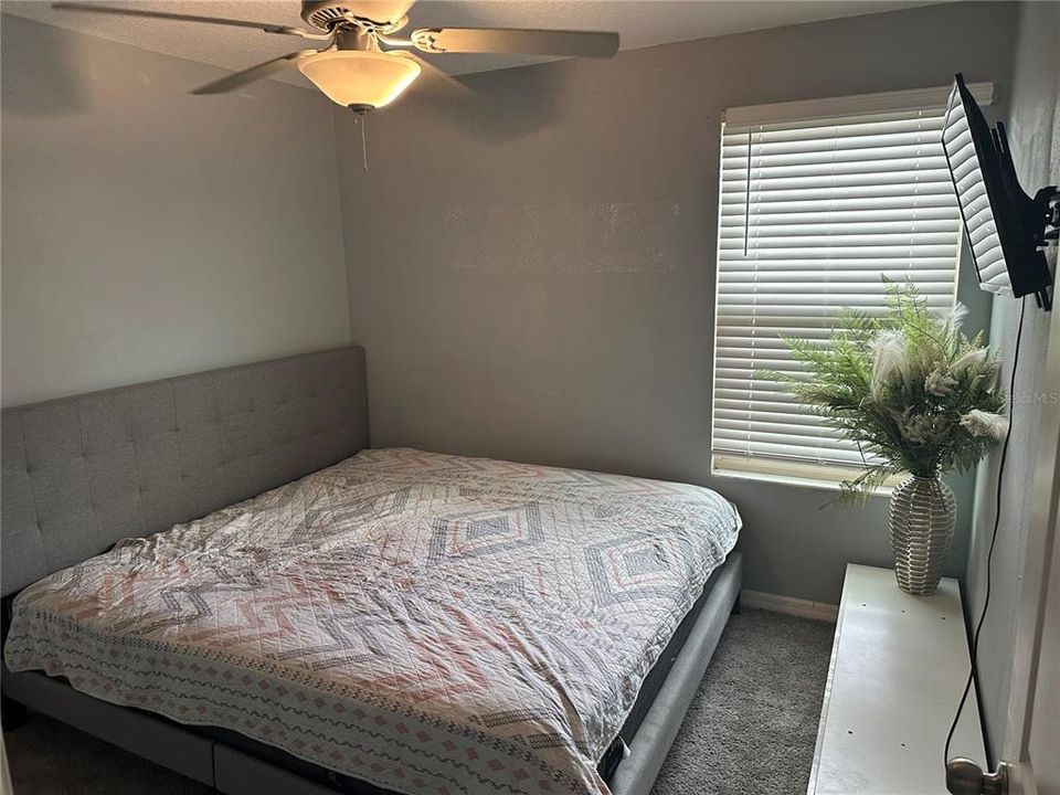 В аренду: $2,600 (4 спален, 2 ванн, 1870 Квадратных фут)